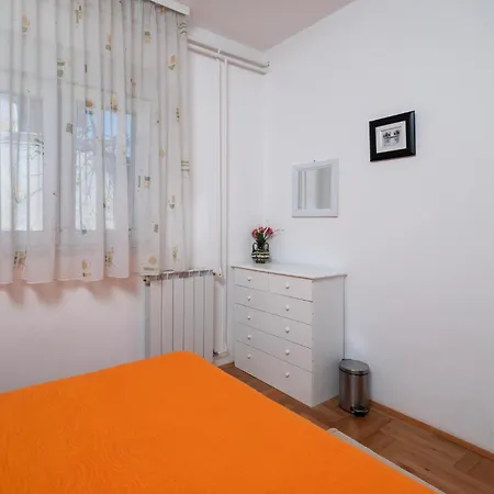 Jenny Br 2 Apartman *