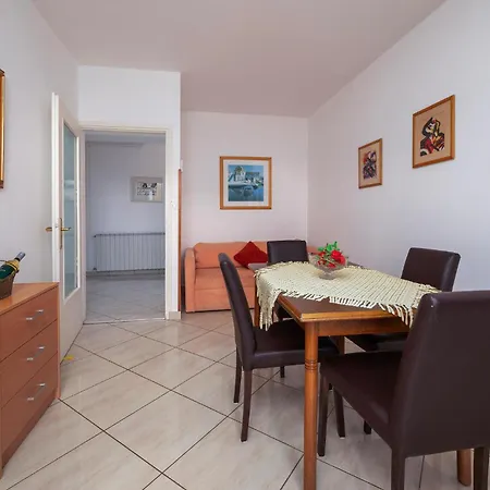 Apartmán Jenny Br 2 Poreč