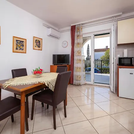 Apartament Jenny Br 2